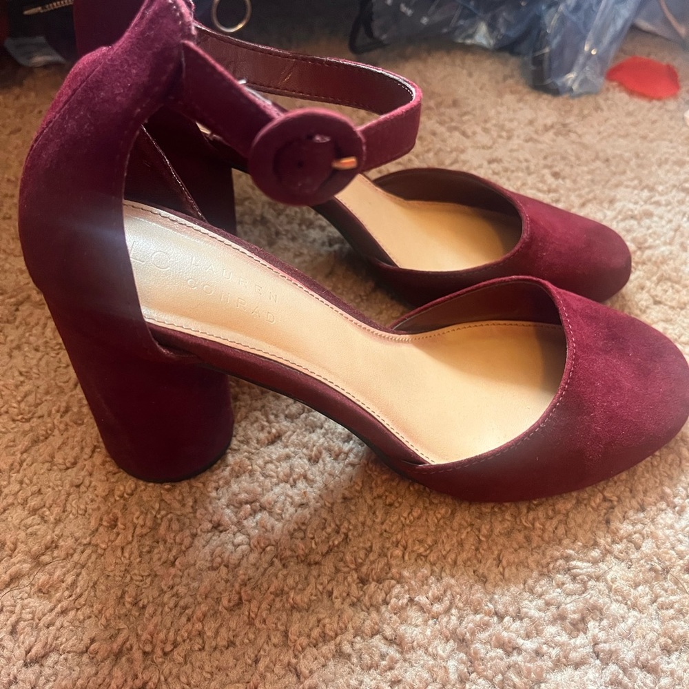 Burgundy heels. Work 1x time. Great Condition